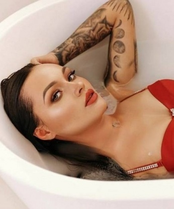Анна